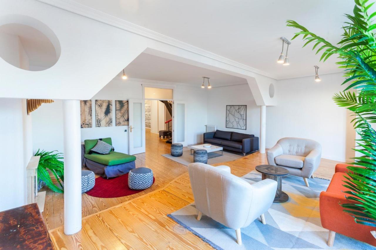 Apartamento Gran Via Terrace En Madrid Bagian luar foto
