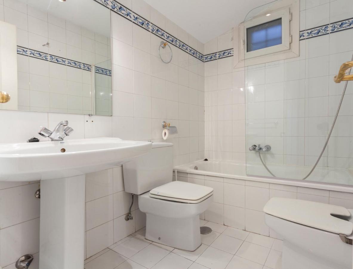 Apartamento Gran Via Terrace En Madrid Bagian luar foto