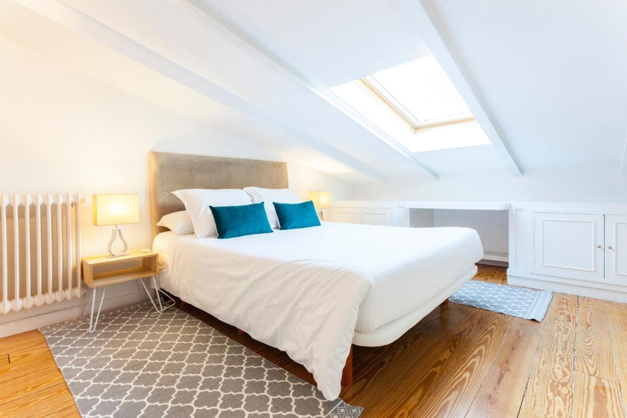Apartamento Gran Via Terrace En Madrid Bagian luar foto