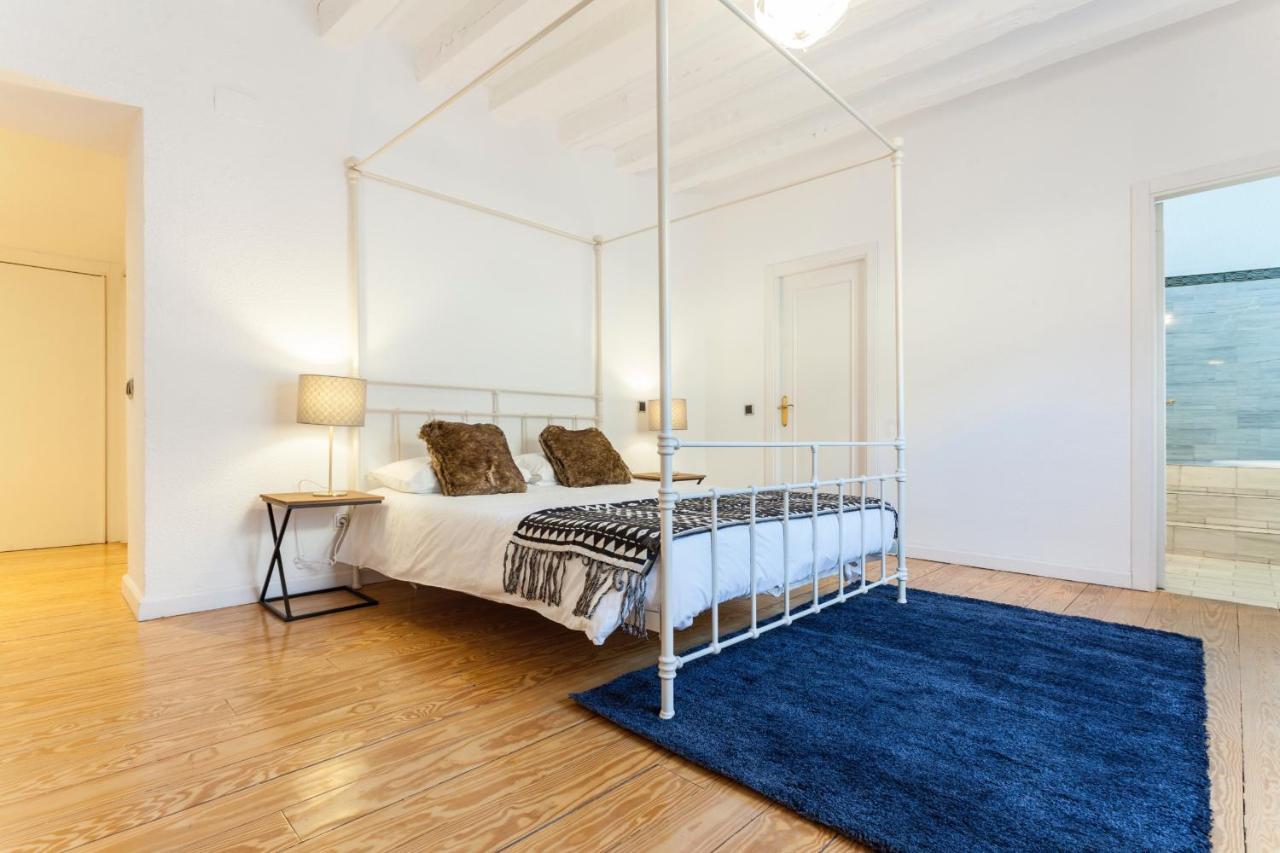 Apartamento Gran Via Terrace En Madrid Bagian luar foto