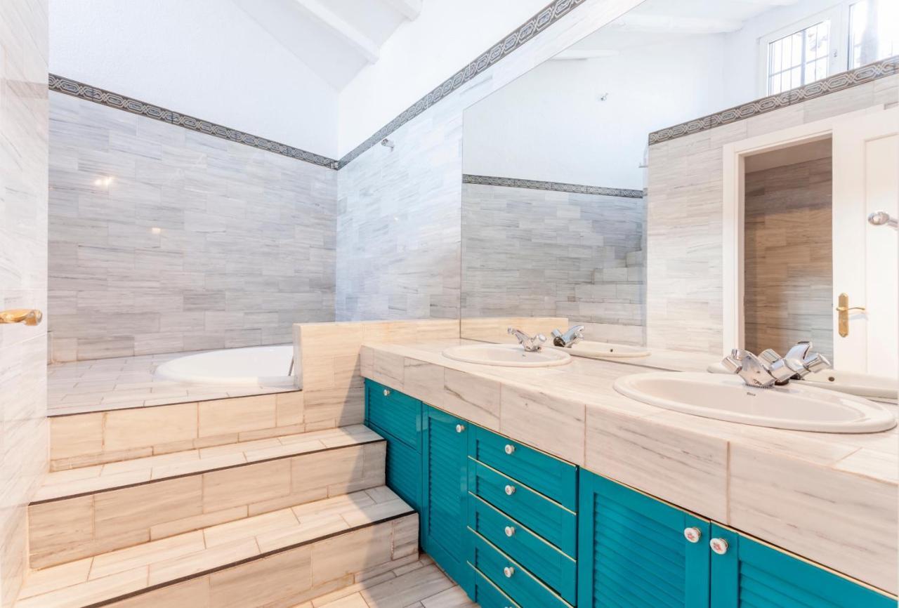 Apartamento Gran Via Terrace En Madrid Bagian luar foto