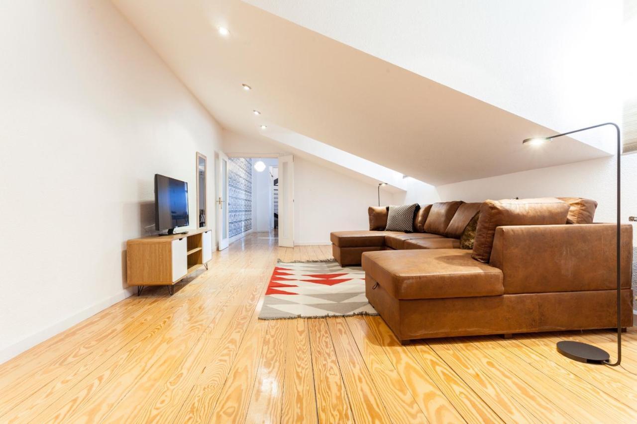 Apartamento Gran Via Terrace En Madrid Bagian luar foto
